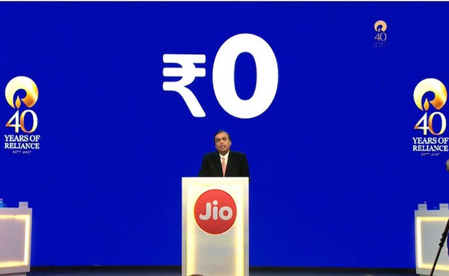 JioPhone launched for free with Rs. 1,500 Deposit and Unlimited 4G Data