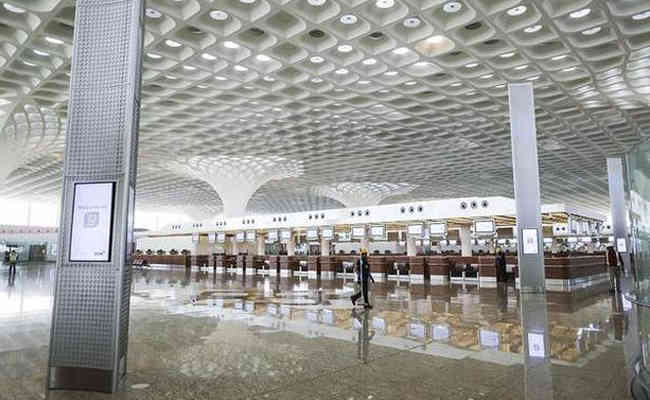 Adanis close to acquiring GVK's 51% in Mumbai International Airport