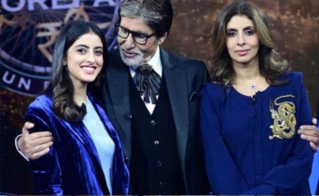 Amitabh Bachchan shares an adorable picture on Twitter of himself, his daughter and granddaughter