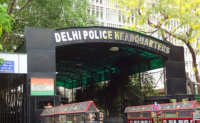 Delhi police arrests 22 people in extortion racket of worth Rs 500 crores