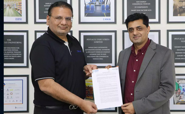 EKA Mobility signs MoU with GreenCell Mobility to roll out 1000 electric buses