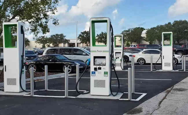 Govt to set up EV charging stations at 69,000 petrol pumps across India