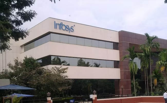 Infosys with Google Cloud to train 20,000 employees on GenAI