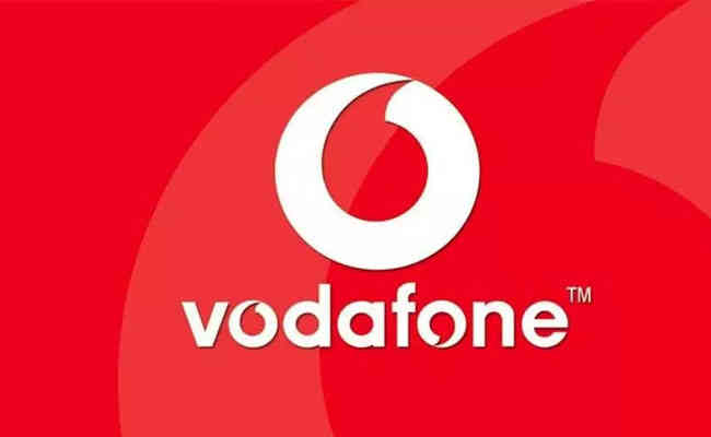 Oaktree, Varde proposes up to $2.5 billion investment in Vodafone Idea