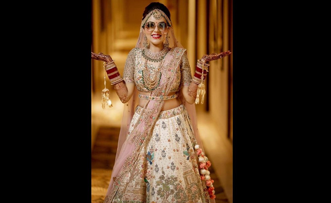 Sugandha Mishra faces FIR for violating COVID-19 Protocols during her wedding