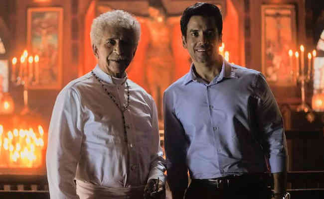 Tusshar Kapoor- Naseeruddin Shah share screen space for Marrich