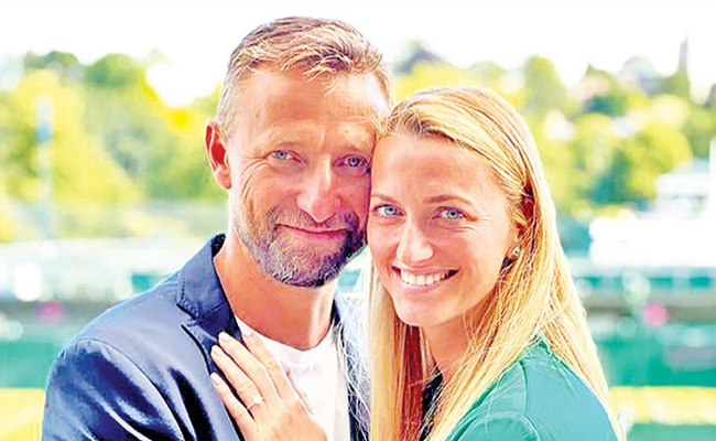 Wimbledon champion Petra Kvitova gets engaged to her coach Jiri Vanek